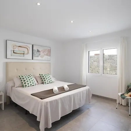 Ereza Villa Aqualava II * 普拉亚布兰卡